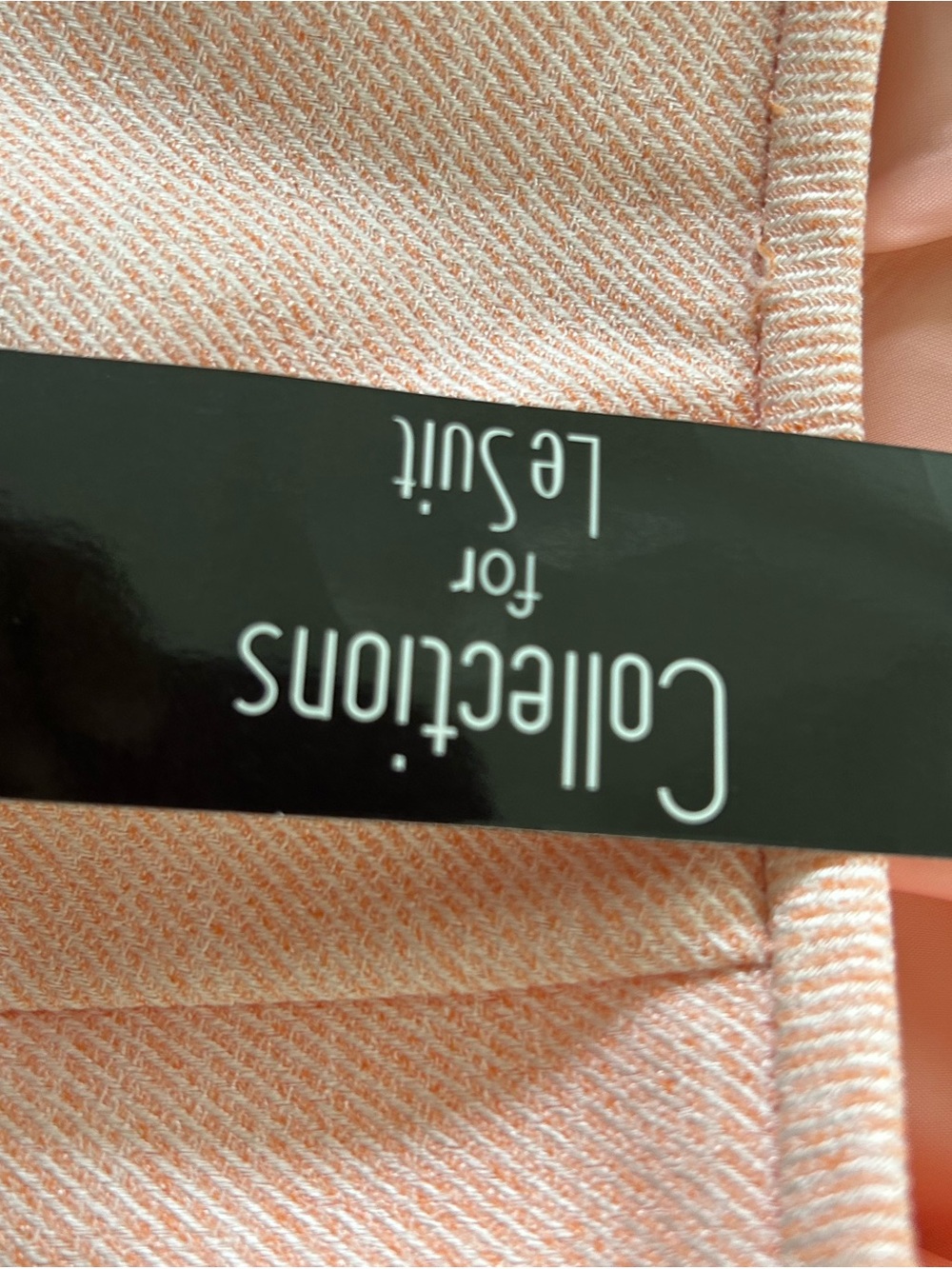 NWT - Le Suit - Light Peach Skirt with Structured Blazer - Picture 10 of 11
